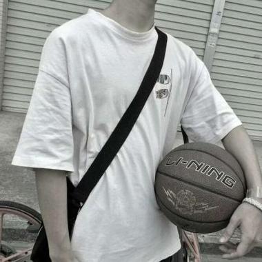 喜欢打篮球的男生头像阳光帅气爱运动