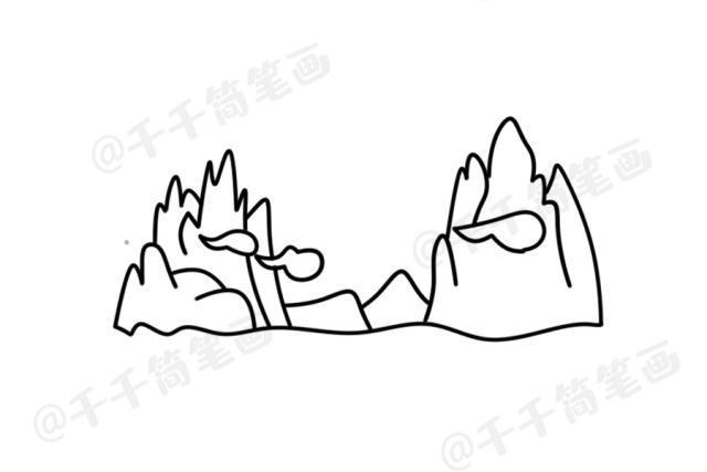 画出三座形态各异的桂林的山简笔画