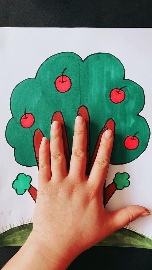 创意简笔画#手掌画大树99,一起来画画吧7815-度小视