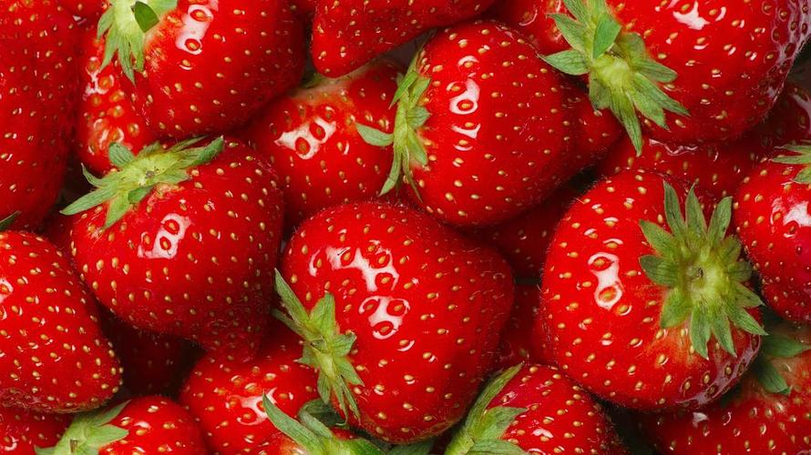 新鲜甜美的草莓动态壁纸