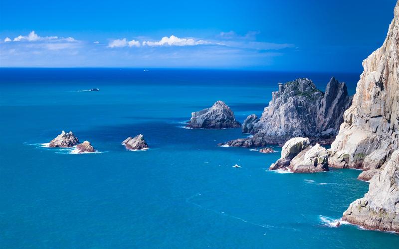 蓝色的大海,岩石,船,自然景观