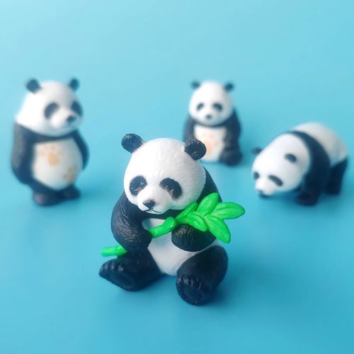 pvc熊猫桌面摆件抱竹子爬行小熊猫超萌可爱儿童仿真动物玩偶盲袋