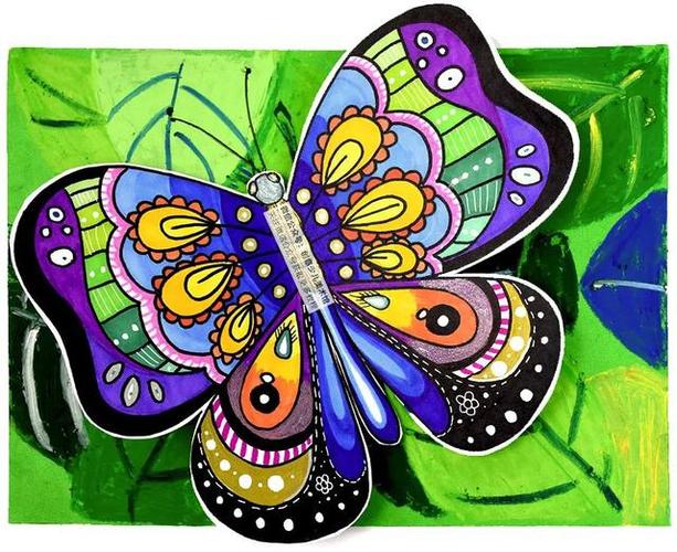 蝴蝶的画法简单又可爱,蝴蝶的画法(儿童画教程,一只美丽的蝴蝶)