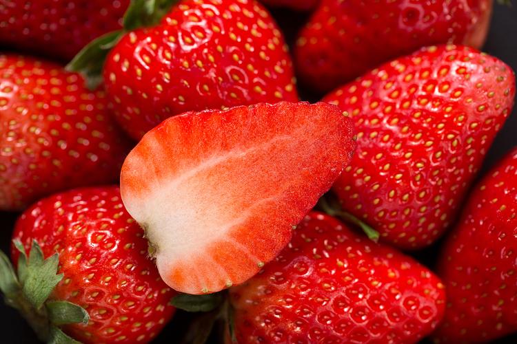 草莓水果拍摄