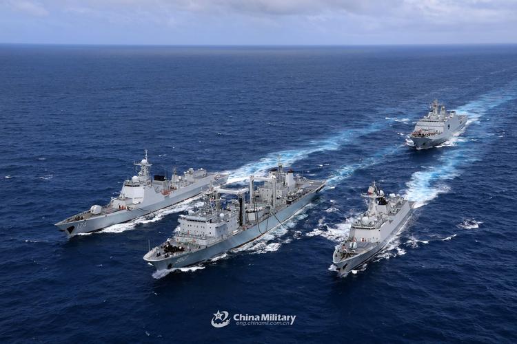 中国海军四艘大船深入西太,展开海上超高难度作业,关乎未来
