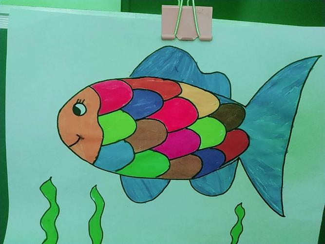 简笔画彩虹鱼图片儿童画