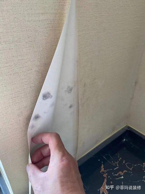 起皮脱落墙面怎么处理才能贴壁纸