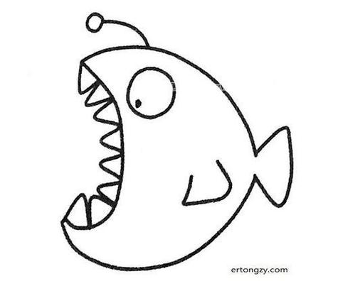关于鱼的简笔画图片